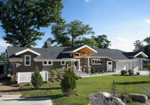 michigan craftsman home with timber framing