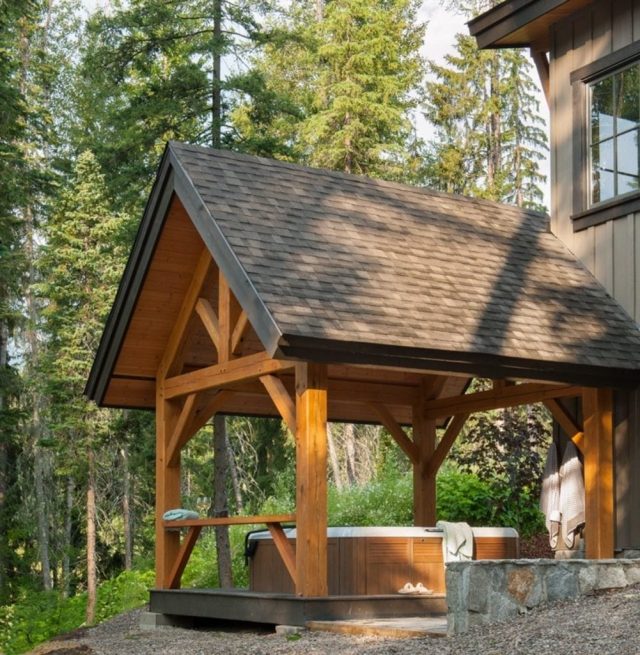 timber frame with hot tub